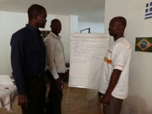 Une formation au tutorat pour la mise en œuvre de la subvention VIH du Fonds Mondial pour la période 2015-2017 en Guinée