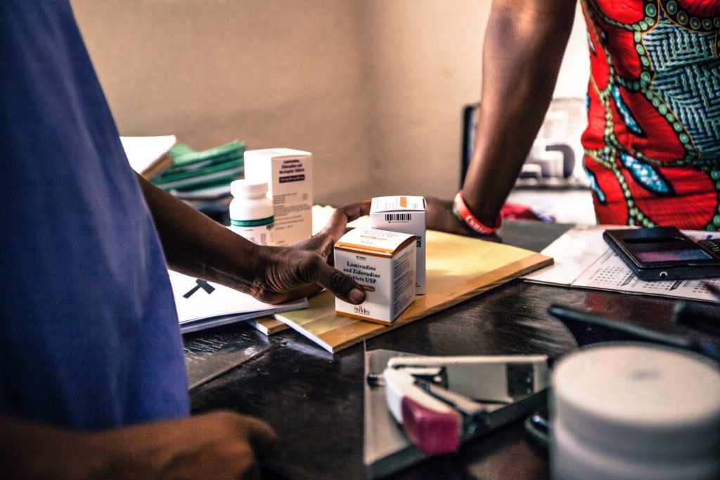 Contrôle des médicaments en Afrique Francophone
