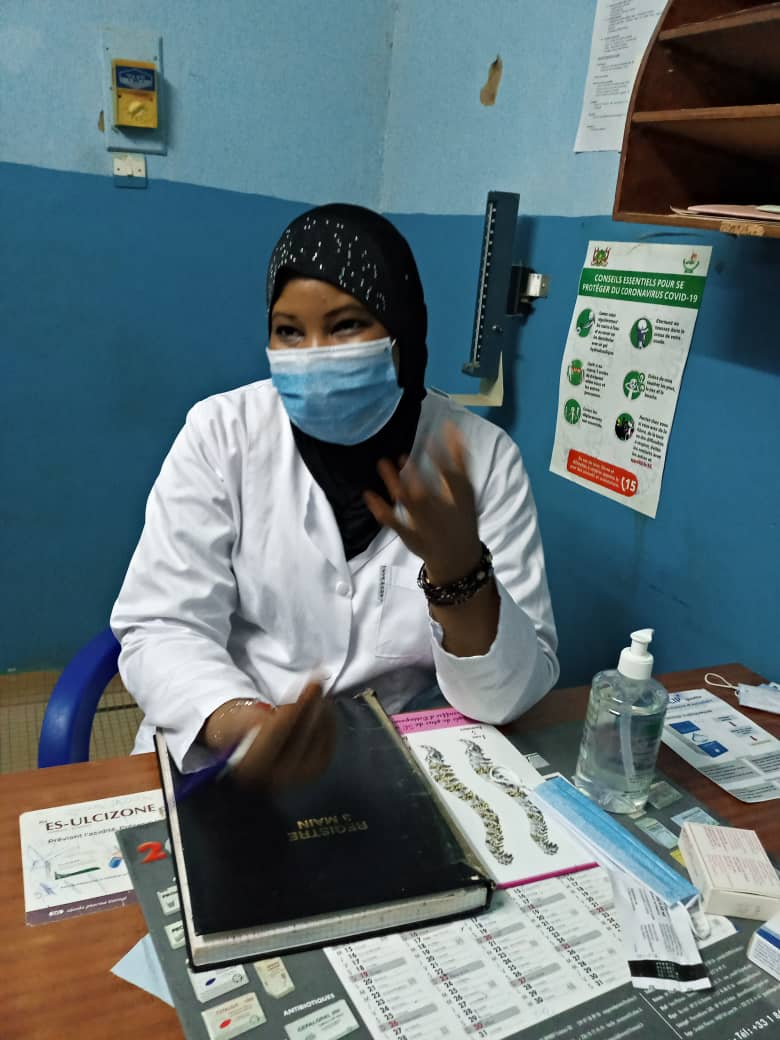Assia, Professionnelle de santé du CSI de Gamkallé au Niger, et engagée pour l'amélioration de la DSSR des jeunes et des adolescent·e·s