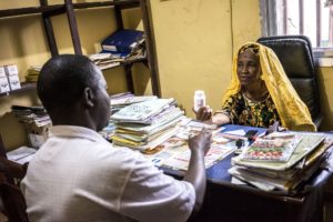 Projet RUCHE : remettre les usagers au Centre de la lutte contre le VIH en Guinée et en Côte d’Ivoire